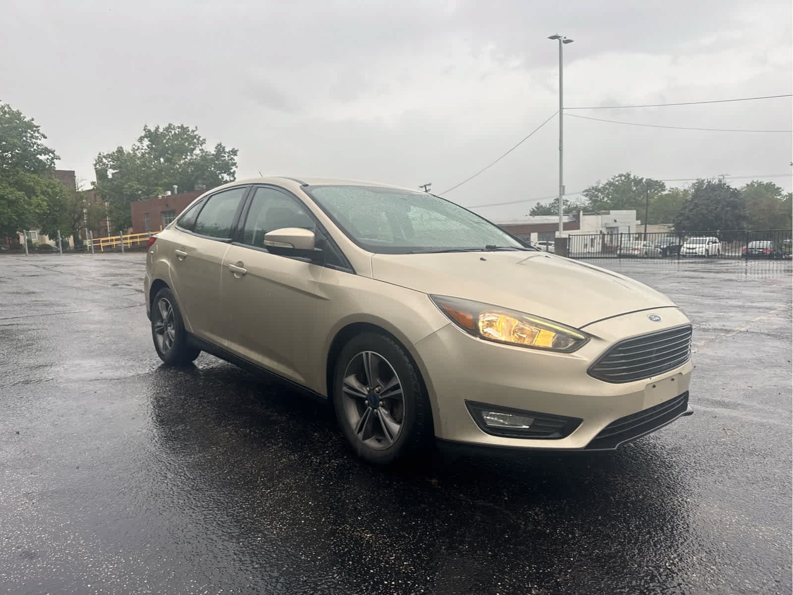 Used 2017 Ford Focus SE FWD image 14
