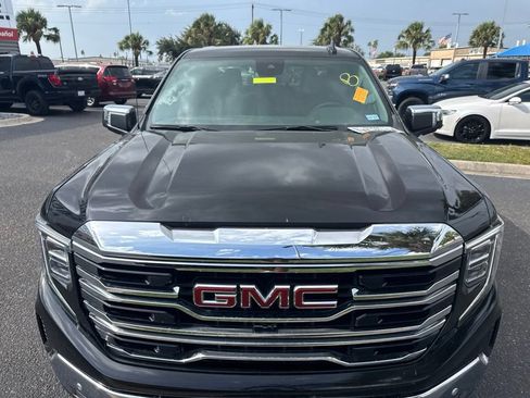 Used 2024 GMC Sierra 1500 SLT AWD/4WD image 7