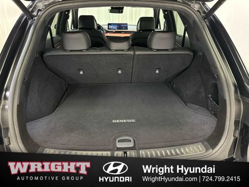 Used 2022 Genesis GV70 3.5T Sport w/ Sport Prestige Package AWD/4WD image 14