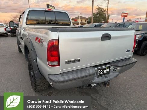 Used 2005 Ford F250 XLT image 7