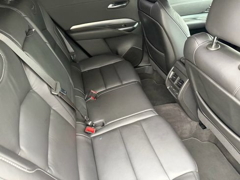 Used 2020 Cadillac XT4 Premium Luxury w/ Cold Weather Package image 23