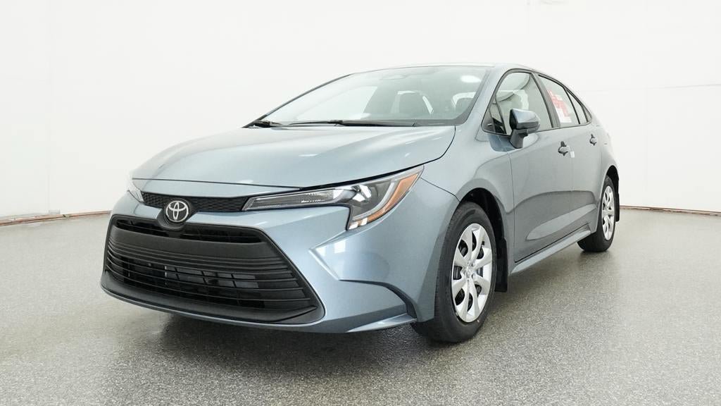 New 2027 Toyota Corolla LE FWD image 32