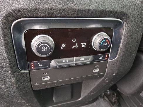 Certified 2023 Chevrolet Tahoe Z71 w/ Luxury Package image 10