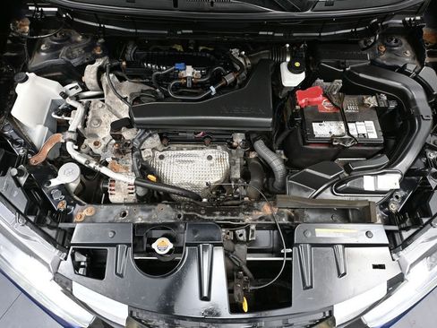 Used 2018 Nissan Rogue AWD image 48