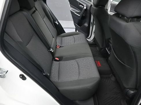 Certified 2025 Toyota RAV4 XLE FWD image 16