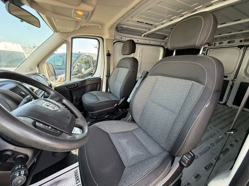 Used 2017 RAM ProMaster 1500 w/ Interior Convenience Group image 5