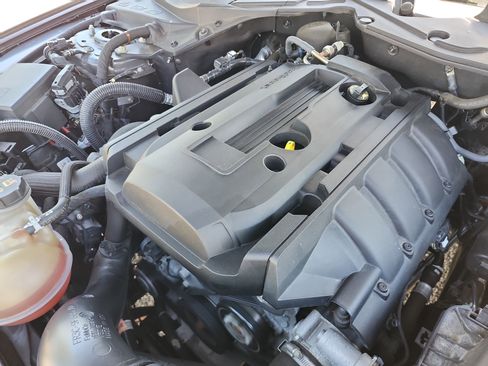 Used 2018 Ford Mustang Premium image 24