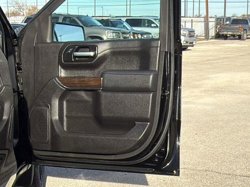 Used 2021 GMC Sierra 1500 Elevation image 26