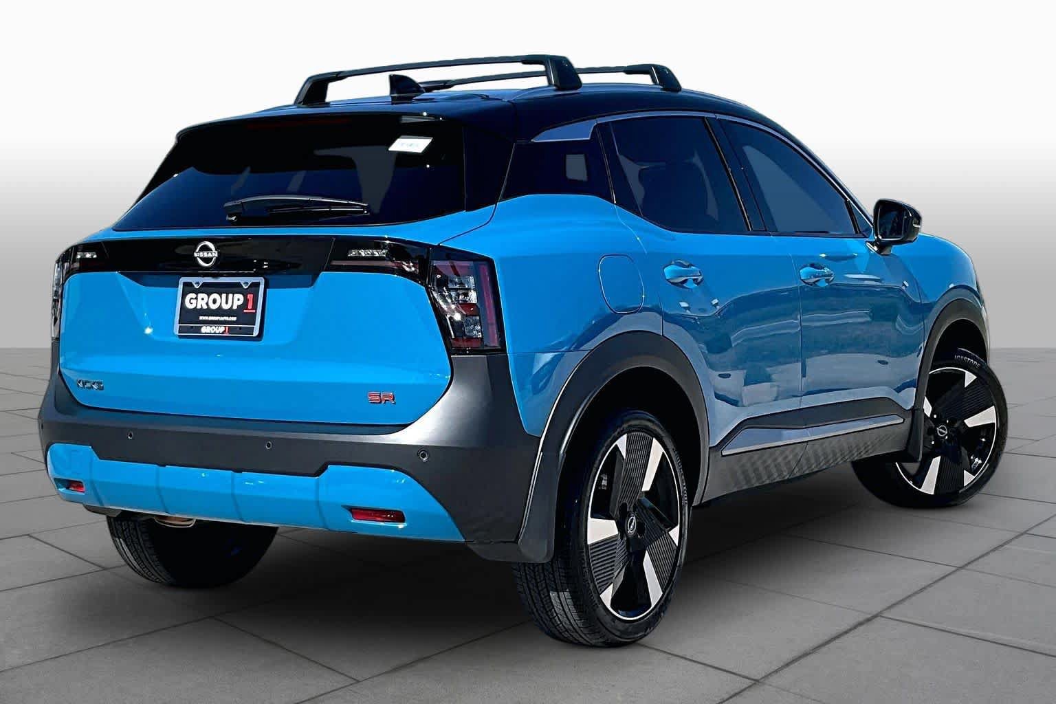 Used 2026 Nissan Kicks SR FWD image 12