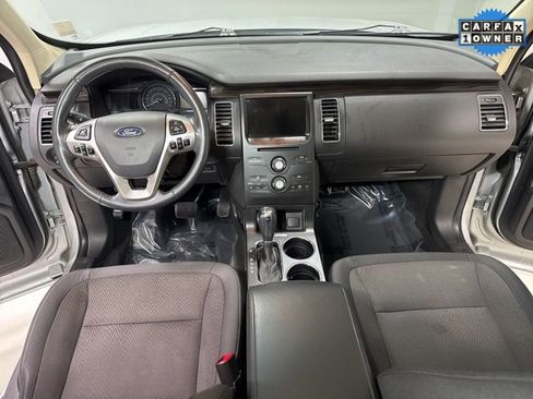 Used 2019 Ford Flex SEL image 14