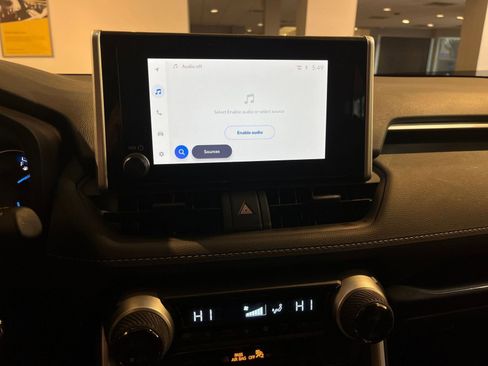 Used 2025 Toyota RAV4 LE image 18