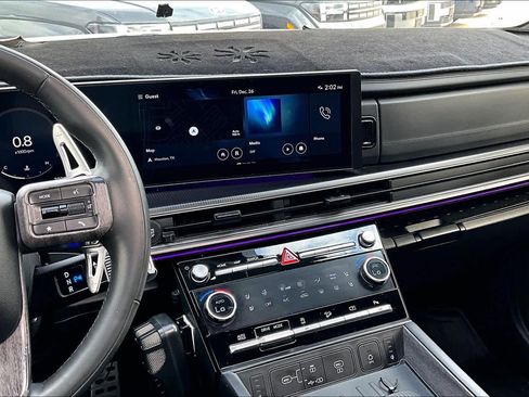 Used 2024 Hyundai Santa Fe Calligraphy image 6