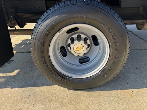 Used 2014 Chevrolet Express 3500 Extended image 7