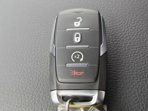 New 2026 RAM 3500 Big Horn AWD/4WD image 31