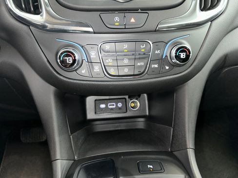 Certified 2024 Chevrolet Equinox LT image 13