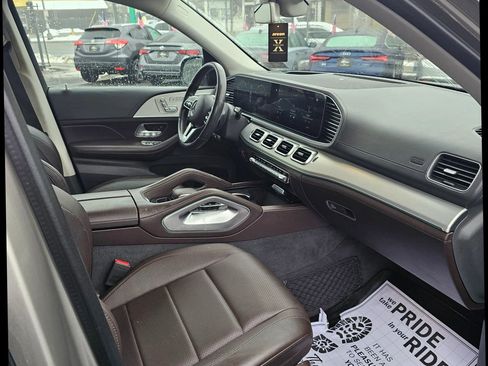 Used 2020 Mercedes-Benz GLE 350 4MATIC w/ MBUX Technology Package image 8