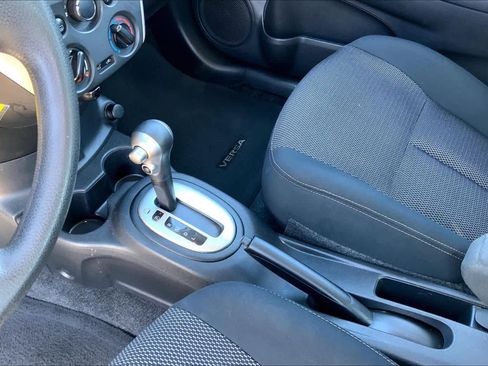 Used 2017 Nissan Versa SV image 17
