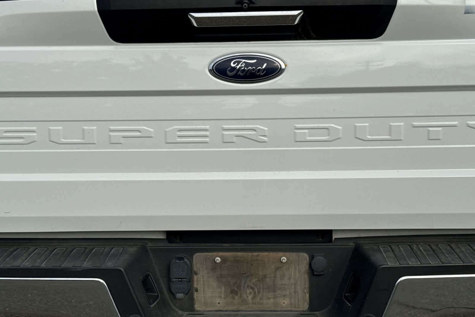 Used 2021 Ford F250 XLT w/ XLT Premium Package AWD/4WD image 20