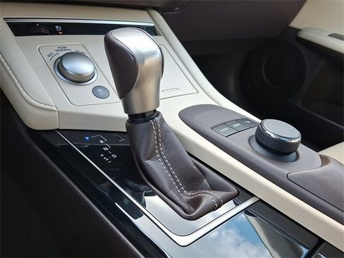 Used 2017 Lexus ES 350 image 16