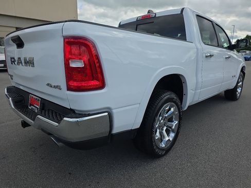 Used 2025 RAM 1500 Big Horn AWD/4WD image 5