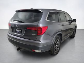 Used 2017 Honda Pilot EX-L video 3