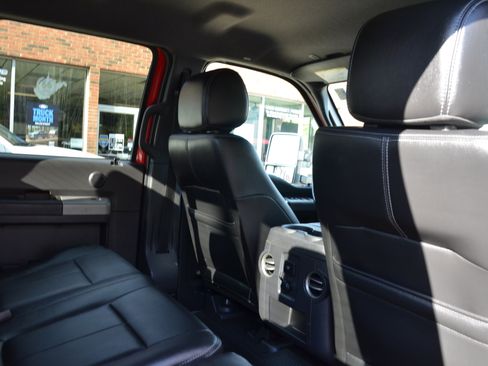 Used 2014 Ford F350 Lariat w/ Lariat Interior Package image 26