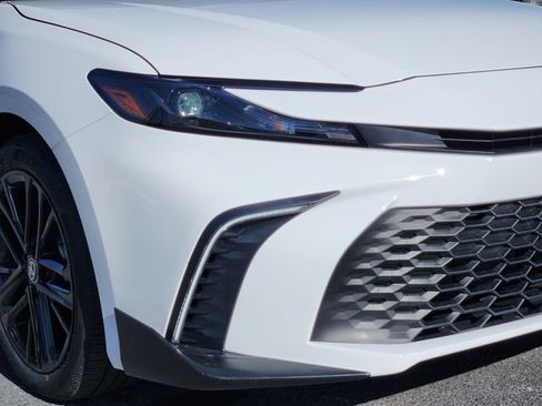 New 2026 Toyota Camry SE FWD image 7