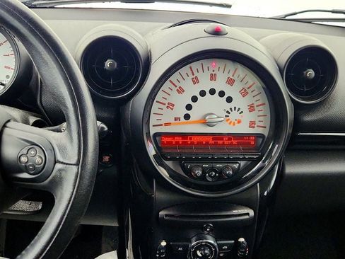 Used 2014 MINI Cooper Countryman image 15