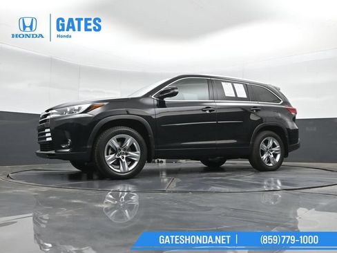 Used 2019 Toyota Highlander Limited AWD/4WD image 47