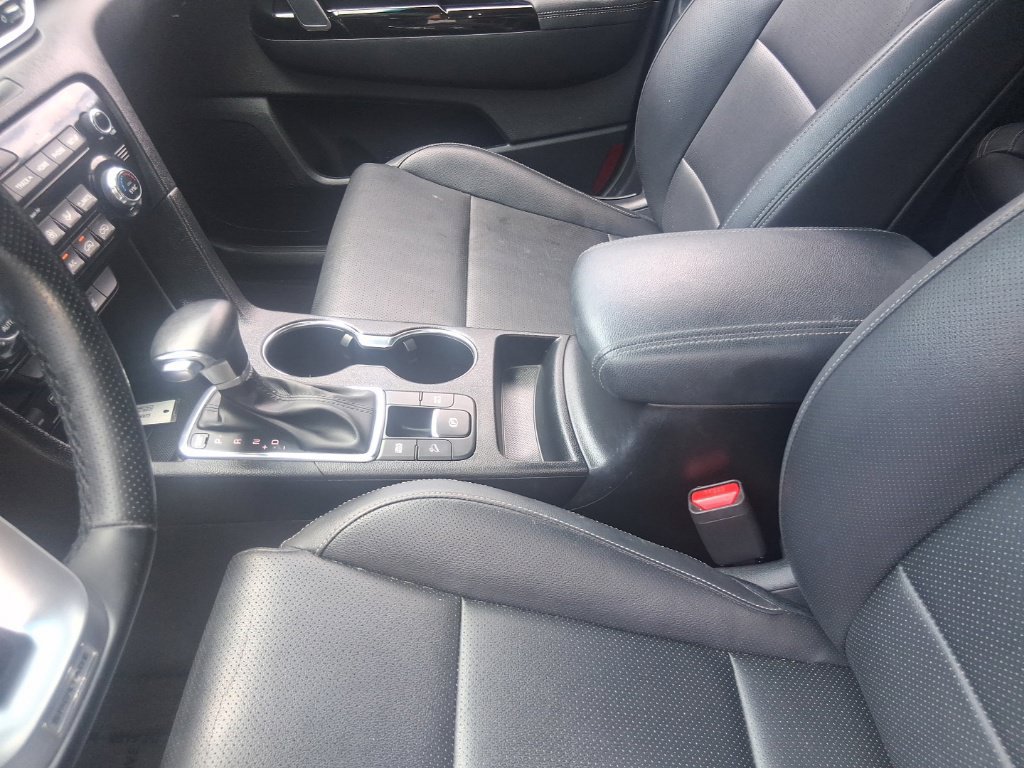 Used 2022 Kia Sportage Nightfall Edition w/ Nightfall Fwd Premium Package image 15