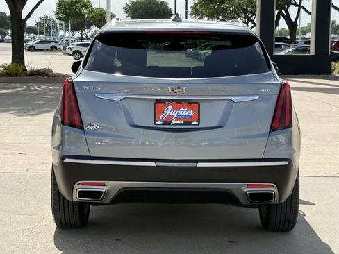 Used 2024 Cadillac XT5 Premium Luxury image 6
