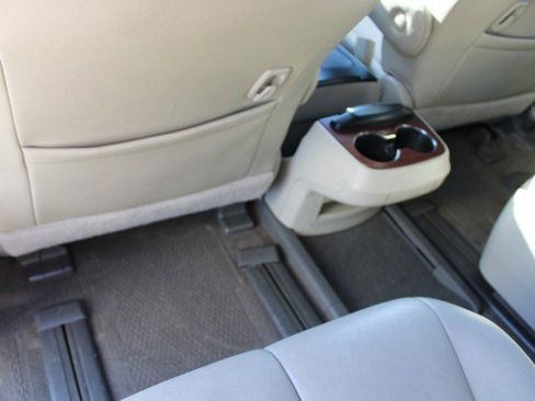 Used 2014 Toyota Sienna Limited w/ Limited Premium Package image 11