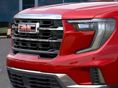 Used 2026 GMC Acadia Elevation FWD image 13