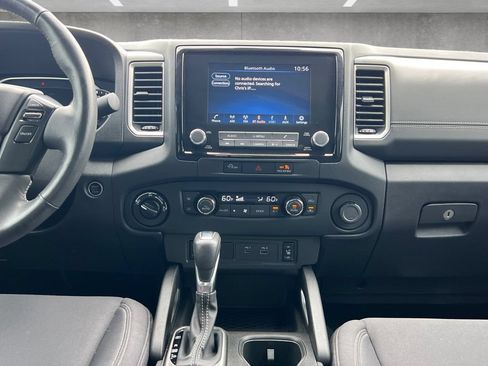 Certified 2024 Nissan Frontier SV AWD/4WD image 3