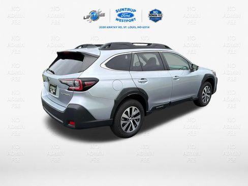 Used 2024 Subaru Outback Premium AWD/4WD image 6
