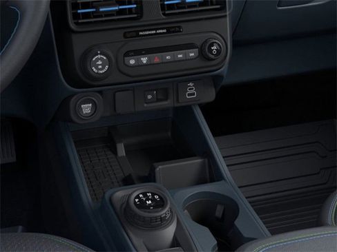 New 2025 Ford Maverick Lobo image 16