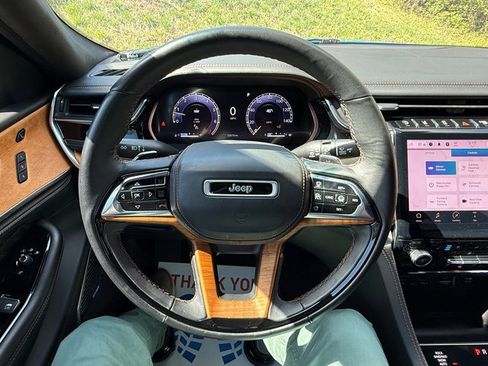 Used 2023 Jeep Grand Cherokee L Summit image 29