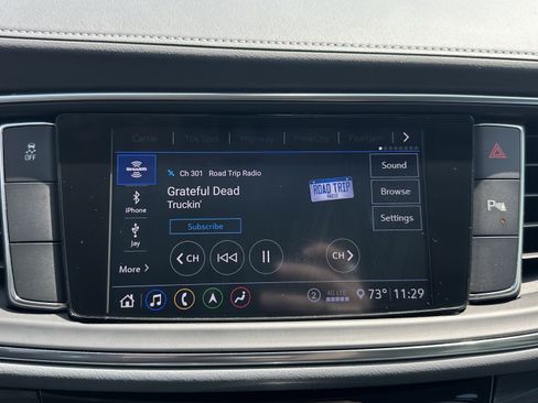 Used 2021 Buick Enclave Essence w/ Sound and Sites Package FWD image 24
