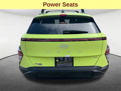 Used 2025 Hyundai Kona SEL image 12