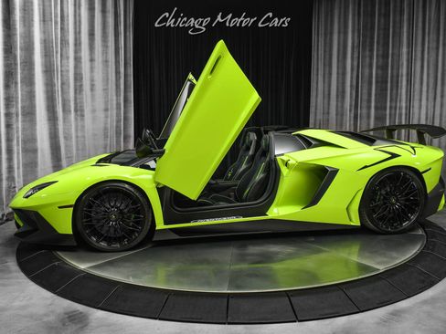 Used 2016 Lamborghini Aventador LP 750-4 Superveloce image 1