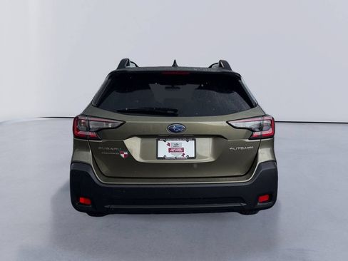 Certified 2024 Subaru Outback Premium AWD/4WD image 4