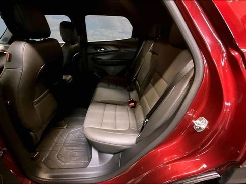 Used 2025 Chevrolet TrailBlazer RS w/ Convenience Package image 22