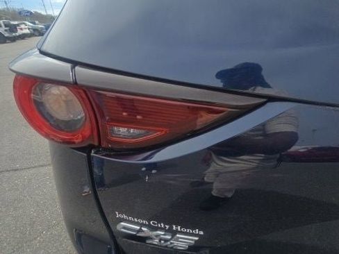 Used 2019 MAZDA CX-5 Touring image 4