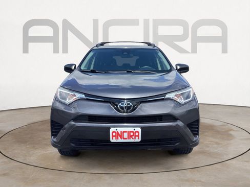 Used 2017 Toyota RAV4 LE FWD image 8