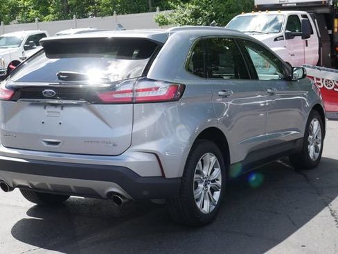 Used 2020 Ford Edge Titanium AWD/4WD image 11