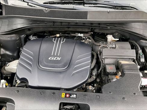 Used 2017 Kia Sorento AWD image 11