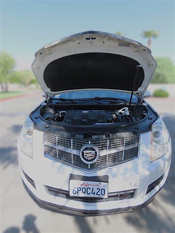 Used 2011 Cadillac SRX Luxury FWD image 35