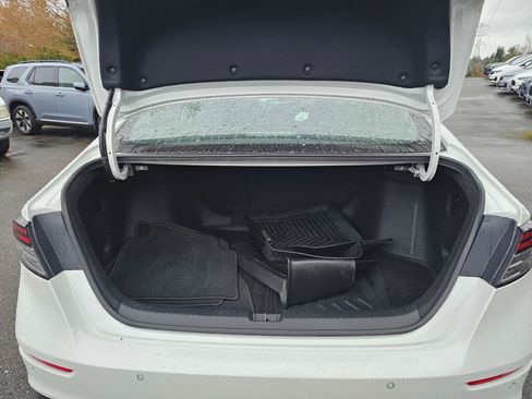 Used 2024 Honda Accord EX-L image 14