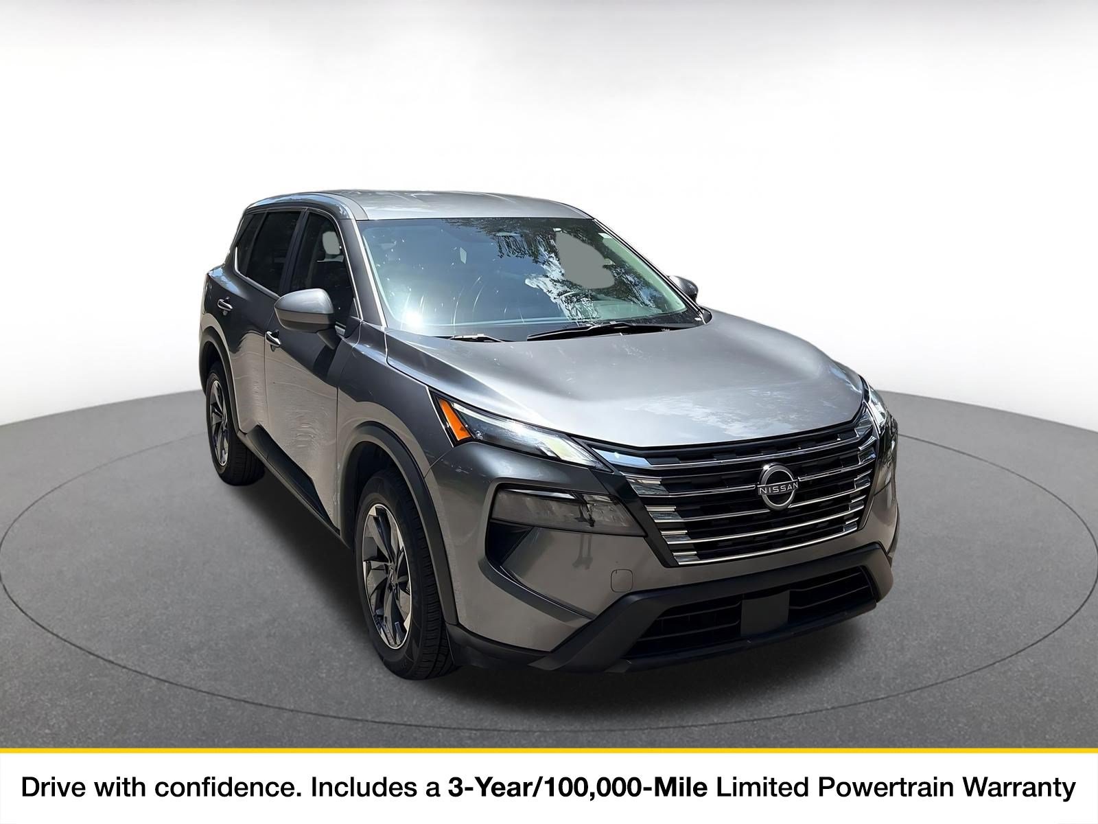 Used 2025 Nissan Rogue SV FWD image 1