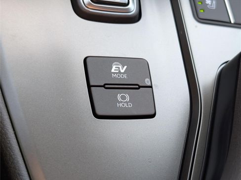 New 2026 Lexus UX 300h AWD image 23